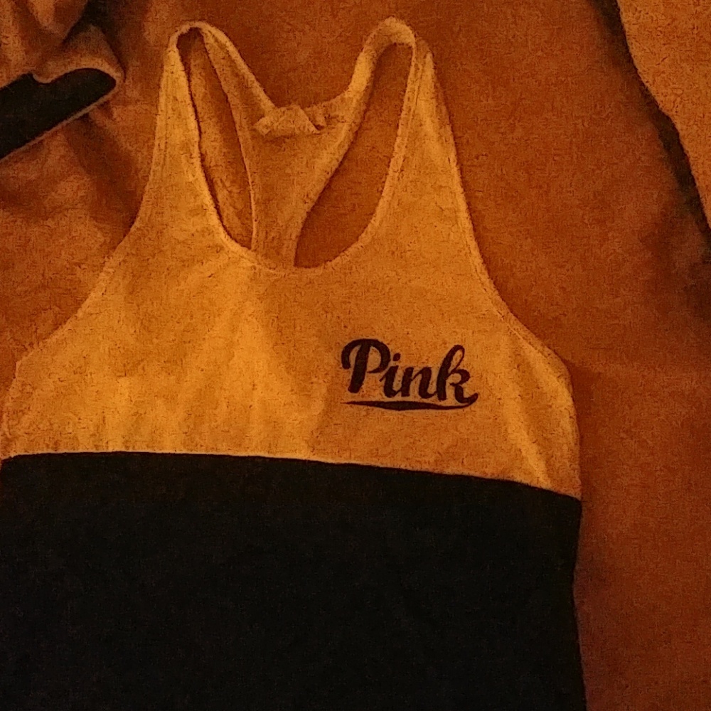 PINK Razorback Top❤❤❤ - Picture 2 of 4